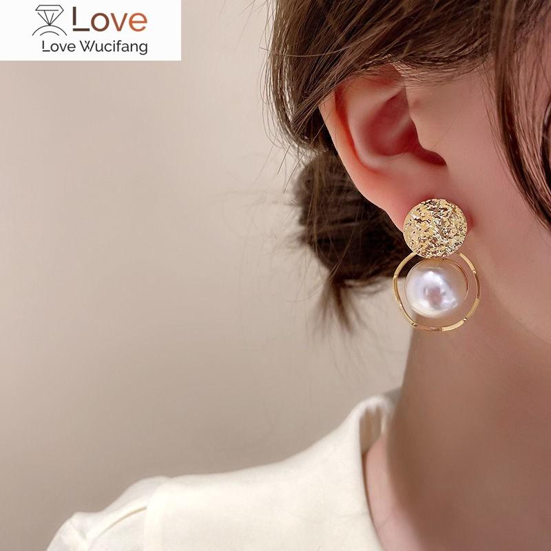 Pendientes De Aro Con Perlas Geom éTricas Para Mujer, Aretes Redondos, Piercing Falso, Temperamento, Moda Coreana
Pendientes De Aro Con Perlas Geom éTricas Para Mujer, Aretes Redondos, Piercing Falso, Temperamento, Moda Coreana