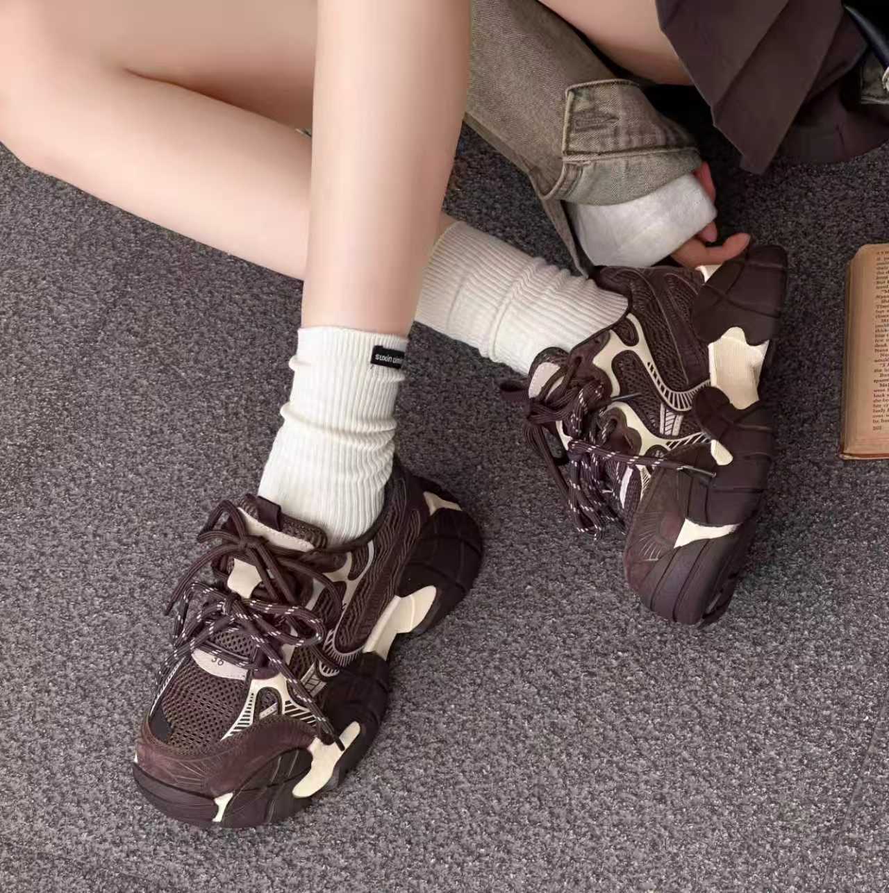 European products popular octopus platform dad shoes women s 2025 new autumn small height increase sports moral training shoes 40
European products popular octopus platform dad shoes women s 2025 new autumn small height increase sports moral training shoes 40