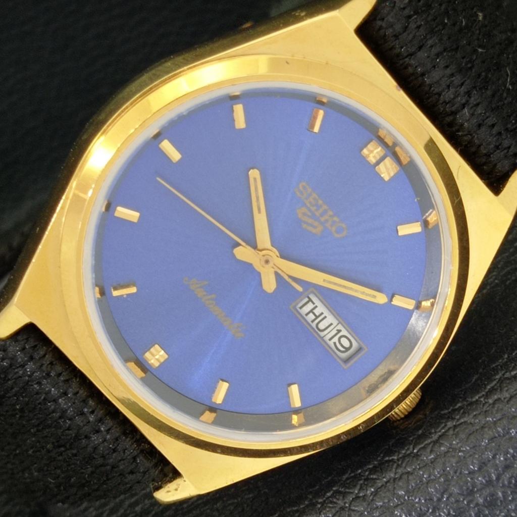 ВОССТАНОВЛЕННЫЕ ВИНТАЖНЫЕ МУЖСКИЕ ЧАСЫ SEIKO 5 AUTOMATIC JAPAN С СИНИМ ЦИФЕРБЛАТОМ a434696-2 R121-a434696
ВОССТАНОВЛЕННЫЕ ВИНТАЖНЫЕ МУЖСКИЕ ЧАСЫ SEIKO 5 AUTOMATIC JAPAN С СИНИМ ЦИФЕРБЛАТОМ a434696-2 R121-a434696