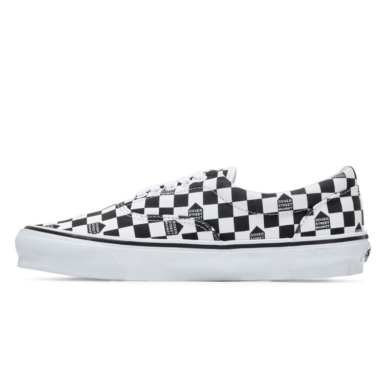 Vans Dover Street Market x Era Monochromarket — Кроссовки унисекс белые True-White Black VN0A4BVA0AD
Vans Dover Street Market x Era Monochromarket — Кроссовки унисекс белые True-White Black VN0A4BVA0AD