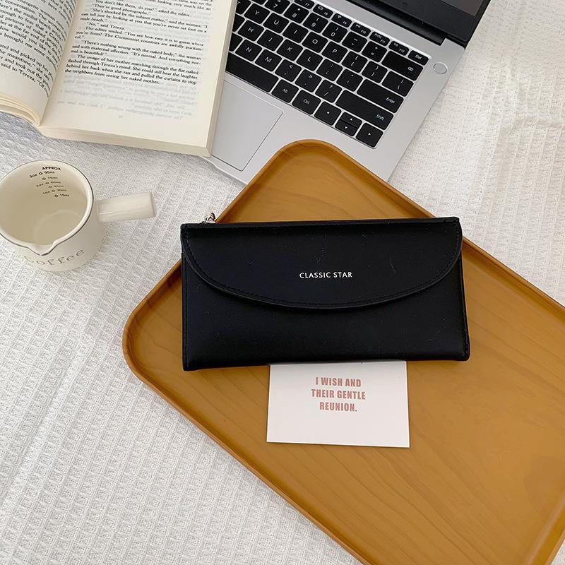 Женский кошелек длинный 2025 новый клатч кошелек большой вместимости женский премиальный чёрный
Женский кошелек длинный 2025 новый клатч кошелек большой вместимости женский премиальный чёрный