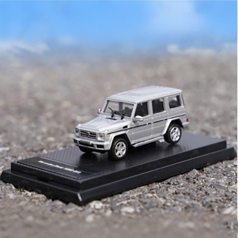 1:64 Benz G63 6X6 AMG Benz G500 4X4 Alloy Car Diecasts & Toy Vehicles Car Model Miniature Scale Model Car For Children срібний
1:64 Benz G63 6X6 AMG Benz G500 4X4 Alloy Car Diecasts & Toy Vehicles Car Model Miniature Scale Model Car For Children срібний