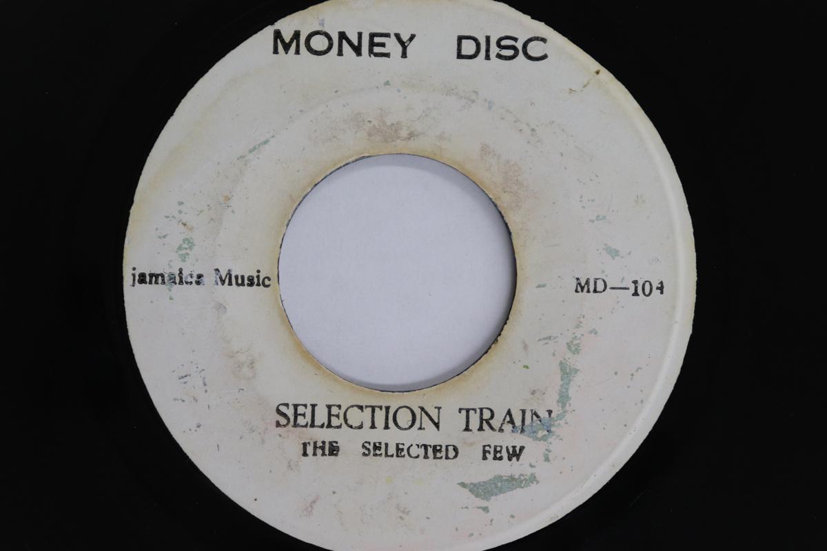 7inch Record SELECTED FEW / ROLAND ALPHANSO - Selection Train / Psycho Rhythmic MD104 MONEY DISC 1971 Jamaica Reggae, Ska & Dub Used
7inch Record SELECTED FEW / ROLAND ALPHANSO - Selection Train / Psycho Rhythmic MD104 MONEY DISC 1971 Jamaica Reggae, Ska & Dub Used
