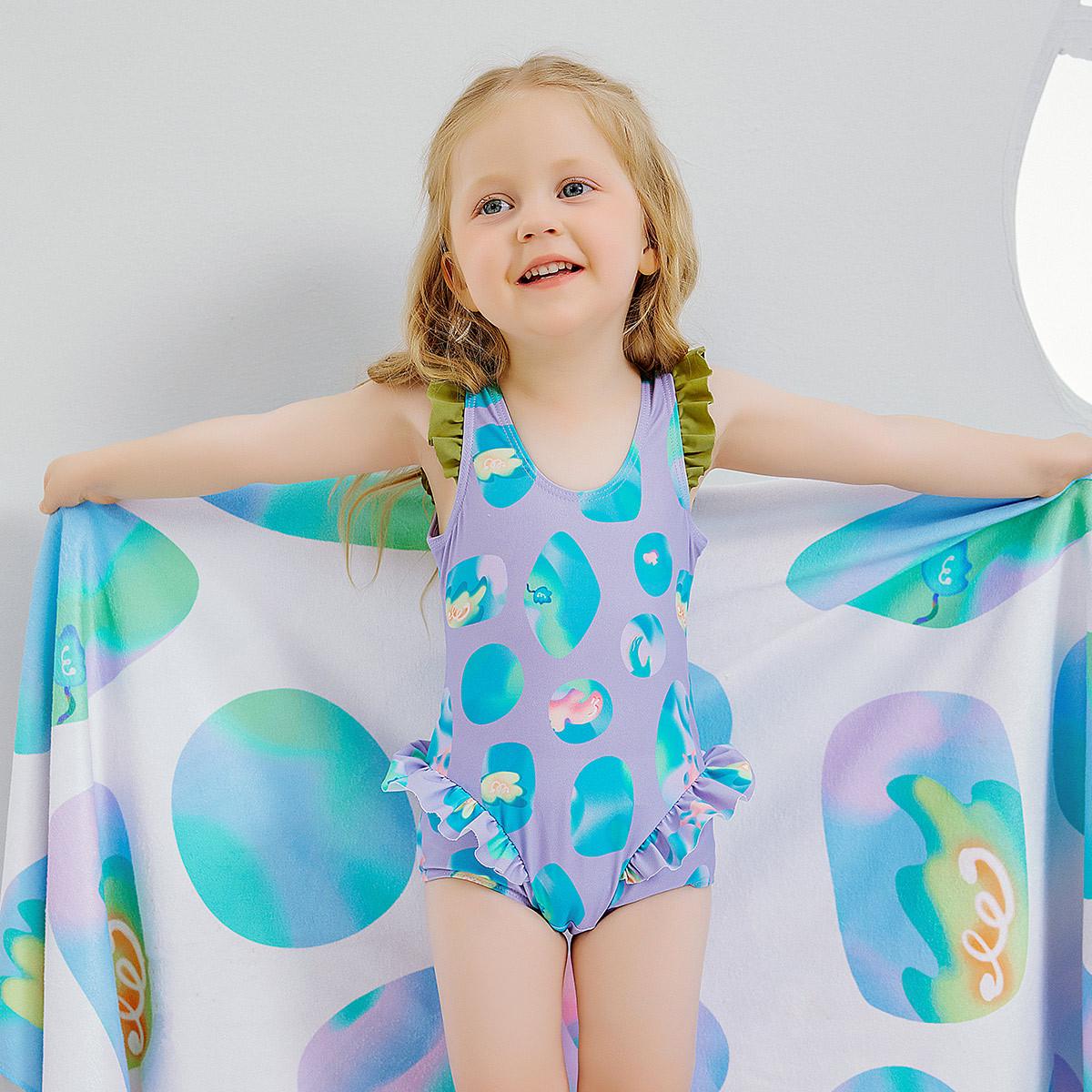 UPF50+ Girls Swimsuit with Swim Cap - 2024 Summer Collection 110 cm
UPF50+ Girls Swimsuit with Swim Cap - 2024 Summer Collection 110 cm