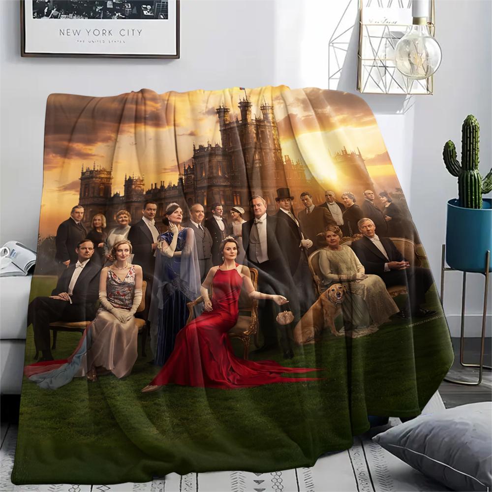 Downton Abbey pattern Flannel Blanket, High quality Comfortable for All Seasons, Home Decor, Warmth and Comfort, Perfect for Gifts. 80cm x 120cm
Downton Abbey pattern Flannel Blanket, High quality Comfortable for All Seasons, Home Decor, Warmth and Comfort, Perfect for Gifts. 80cm x 120cm