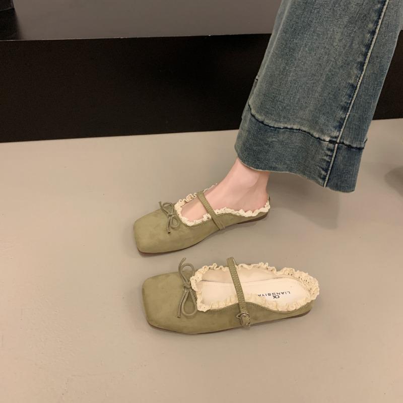 Gentle fairy ballet style bag head half drag fashion suede spring and summer new square head lace edge bow tide 40 зелёный
Gentle fairy ballet style bag head half drag fashion suede spring and summer new square head lace edge bow tide 40 зелёный