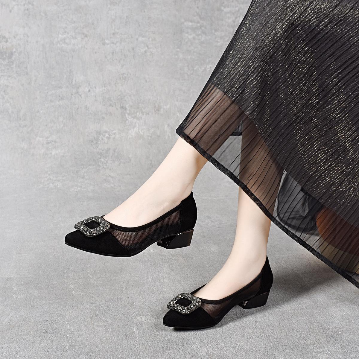 Pointed high heels women s 2025 spring and summer square buckle rhinestone mesh single shoes shallow mouth one pedal four seasons shoes women s fashio 34
Pointed high heels women s 2025 spring and summer square buckle rhinestone mesh single shoes shallow mouth one pedal four seasons shoes women s fashio 34