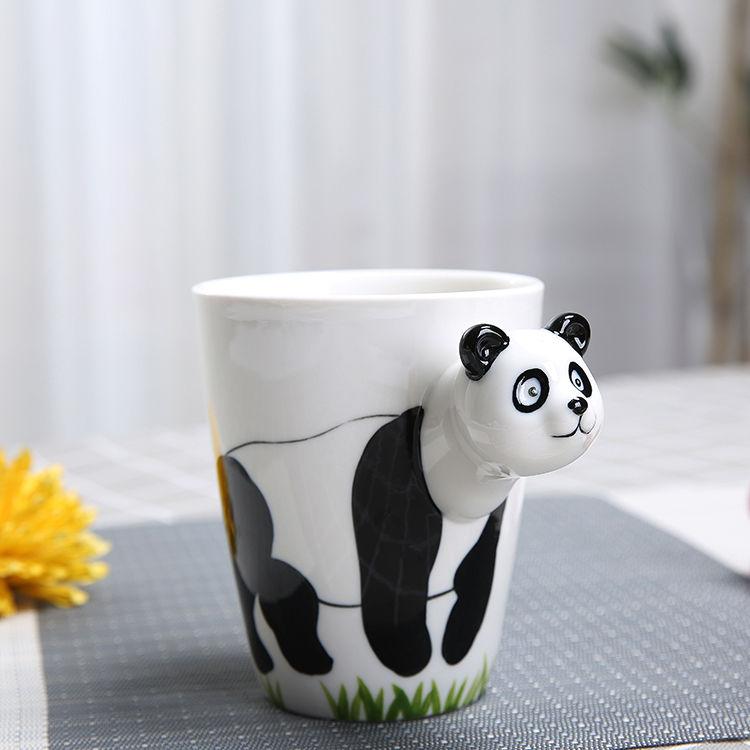 Креативная мультяшная керамическая кружка, 3D кружка с животными, милые животные, Кубок мира, граффити
Креативная мультяшная керамическая кружка, 3D кружка с животными, милые животные, Кубок мира, граффити