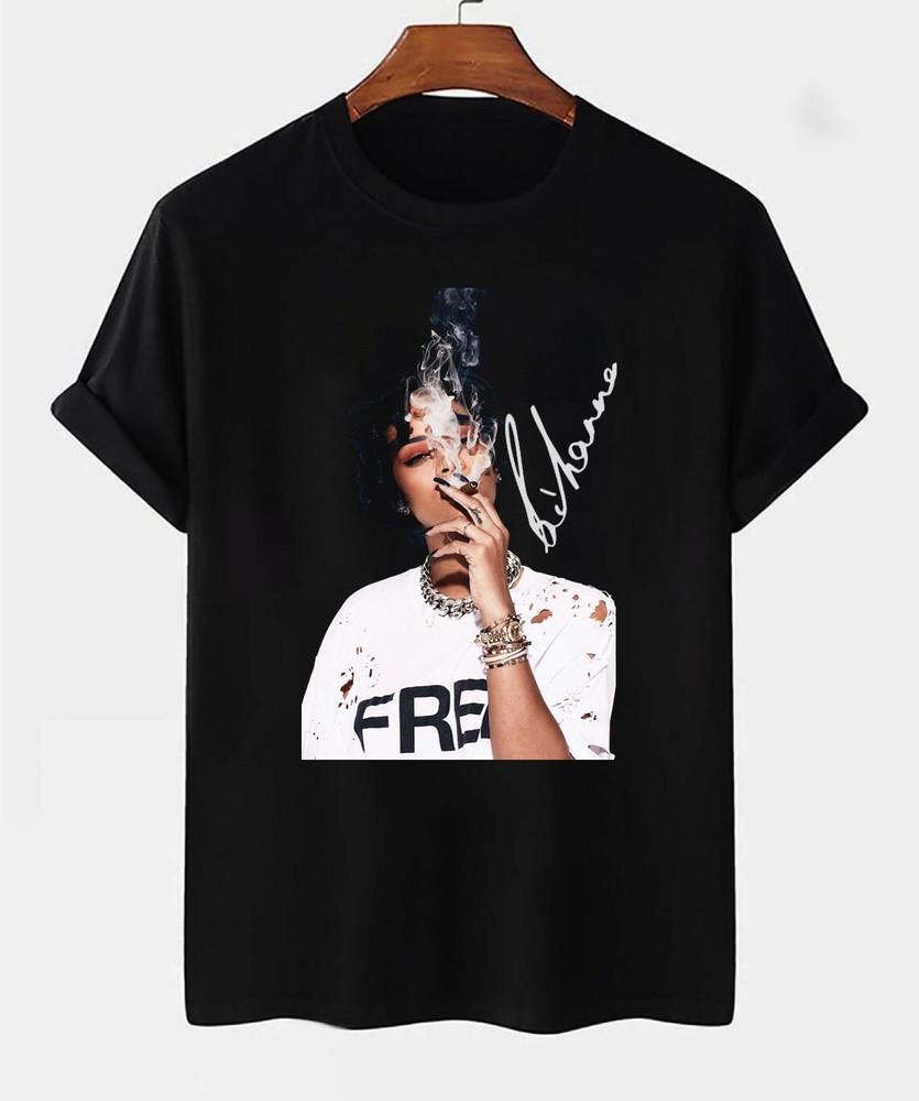 Rihanna Smoking signed Men Tshirt Black Short Sleeve All Sizes Free Shippping Unisex T-Shirt L
Rihanna Smoking signed Men Tshirt Black Short Sleeve All Sizes Free Shippping Unisex T-Shirt L