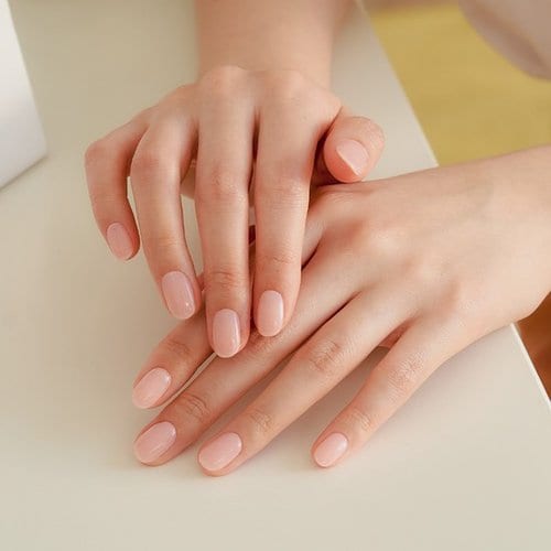 EDGEUU Yeri Syrup Tint Self Gel Nail 34pcs 
EDGEUU Yeri Syrup Tint Self Gel Nail 34pcs