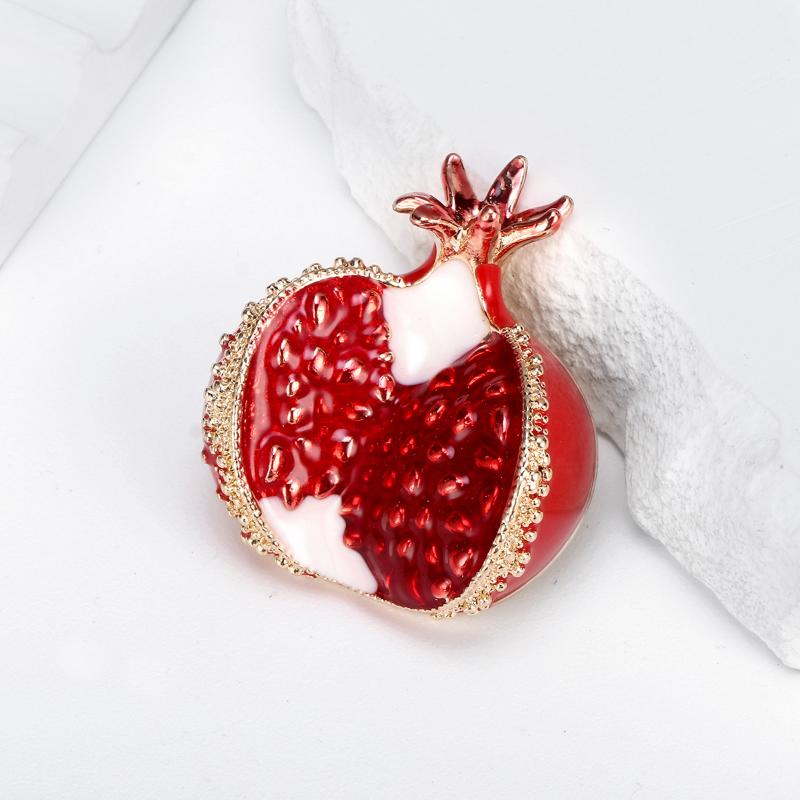 Red Enamel Unleashed Pomegranate Brooches Women Casual Party Jewelry Accessories Fruit Plant Pins Badge Gifts
Red Enamel Unleashed Pomegranate Brooches Women Casual Party Jewelry Accessories Fruit Plant Pins Badge Gifts