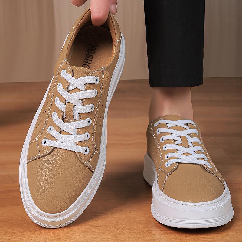 Men s little white shoes spring and autumn cowhide board shoes soft leather soft sole breathable large size multi-color sports and leisure shoes 38 зелёный
Men s little white shoes spring and autumn cowhide board shoes soft leather soft sole breathable large size multi-color sports and leisure shoes 38 зелёный
