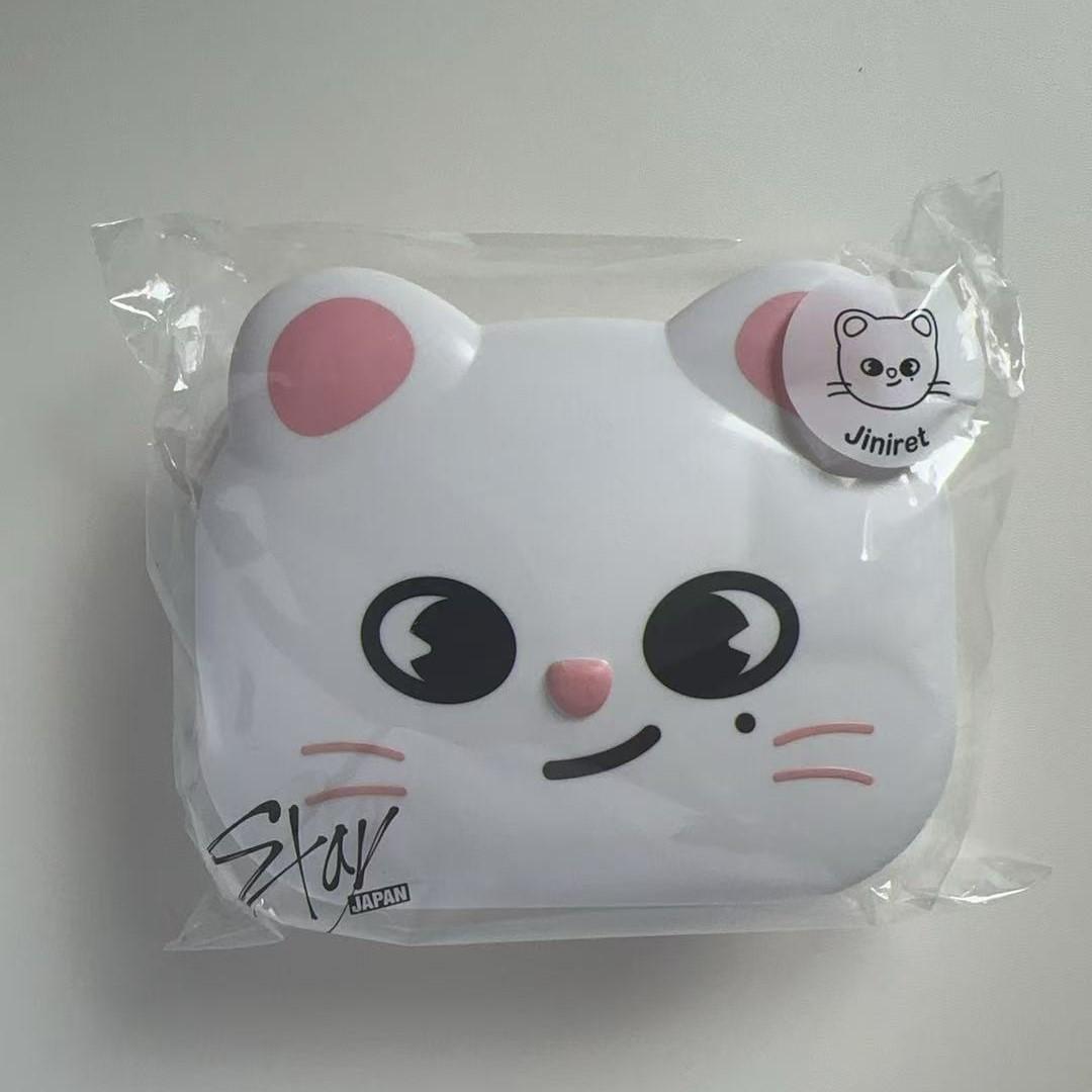 Stray Kids Мировой тур по Японии, SKZOO BOX Hyunjin
Stray Kids Мировой тур по Японии, SKZOO BOX Hyunjin