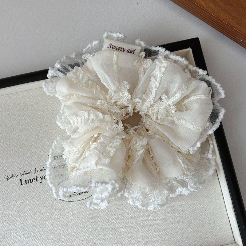 Elegant French Retro Oversized Faux Silk Pleated Satin Hair Tie
Elegant French Retro Oversized Faux Silk Pleated Satin Hair Tie