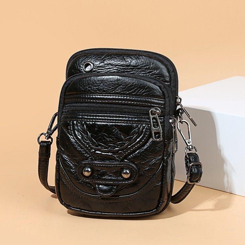 2025 Винтажные сумки кроссбоди из мягкой кожи, с заклепками из ПУ, женская сумка-мессенджер на плечо, маленькие женские сумочки, кошельки для телефона, черные и коричневые
2025 Винтажные сумки кроссбоди из мягкой кожи, с заклепками из ПУ, женская сумка-мессенджер на плечо, маленькие женские сумочки, кошельки для телефона, черные и коричневые