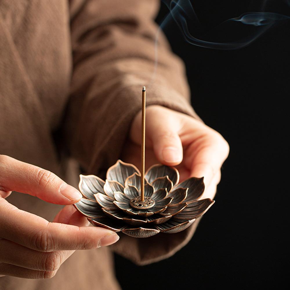 Ornament 2 in 1 Lotus Buddhist Incense Holder Lotus Flower Censer Incensory Incense Stick Holder
Ornament 2 in 1 Lotus Buddhist Incense Holder Lotus Flower Censer Incensory Incense Stick Holder