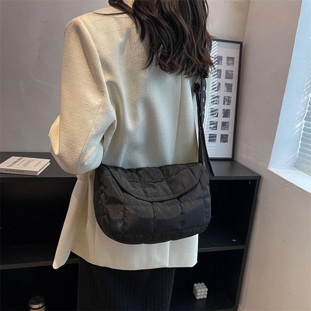 Large Capacity Space Cotton Casual Versatile Women Shoulder bag Handbag Crossbody Bag Messenger bag
Large Capacity Space Cotton Casual Versatile Women Shoulder bag Handbag Crossbody Bag Messenger bag