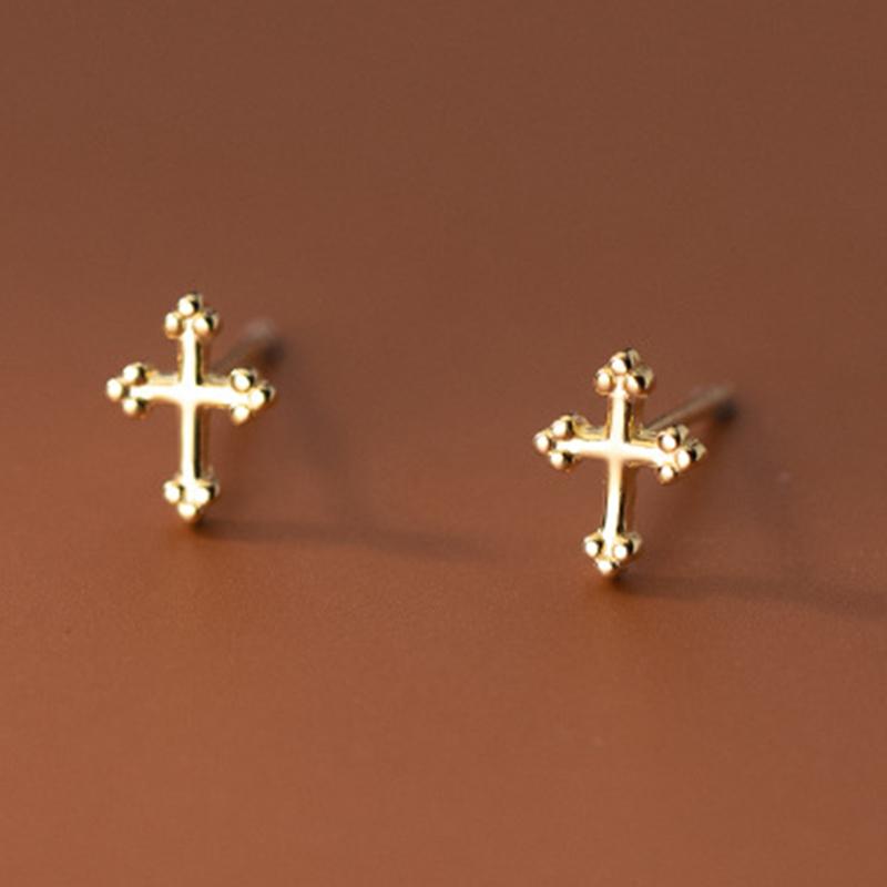 Cute Cross Stud Earrings for Women Girls Teens 925 Silver Geometric Piercing Ear Accessories золотий
Cute Cross Stud Earrings for Women Girls Teens 925 Silver Geometric Piercing Ear Accessories золотий