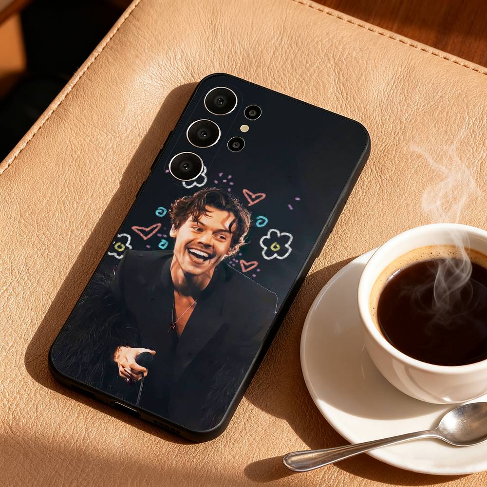Singer H-Harry-Styles Phone Case For Samsung S26,S25,24,23,22,30,21,10,9,Ultra,Plus,Lite,FE Soft Black Case Samsung S23plus5G
Singer H-Harry-Styles Phone Case For Samsung S26,S25,24,23,22,30,21,10,9,Ultra,Plus,Lite,FE Soft Black Case Samsung S23plus5G