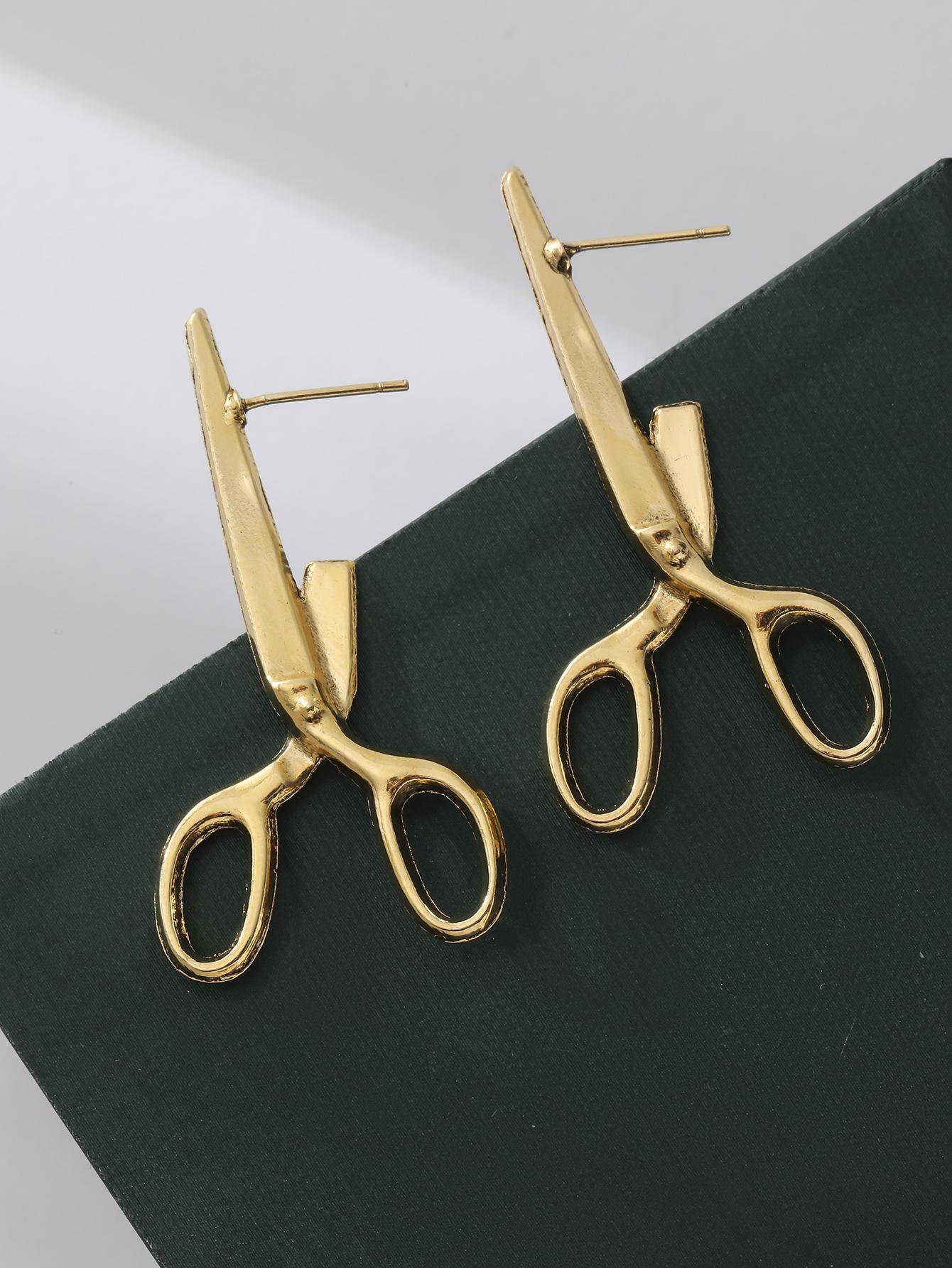 Edgy Scissor Stud Earrings - Punk Style Alloy, No-Plating Fashion Accessory for Music Festivals & Gifts золотий
Edgy Scissor Stud Earrings - Punk Style Alloy, No-Plating Fashion Accessory for Music Festivals & Gifts золотий