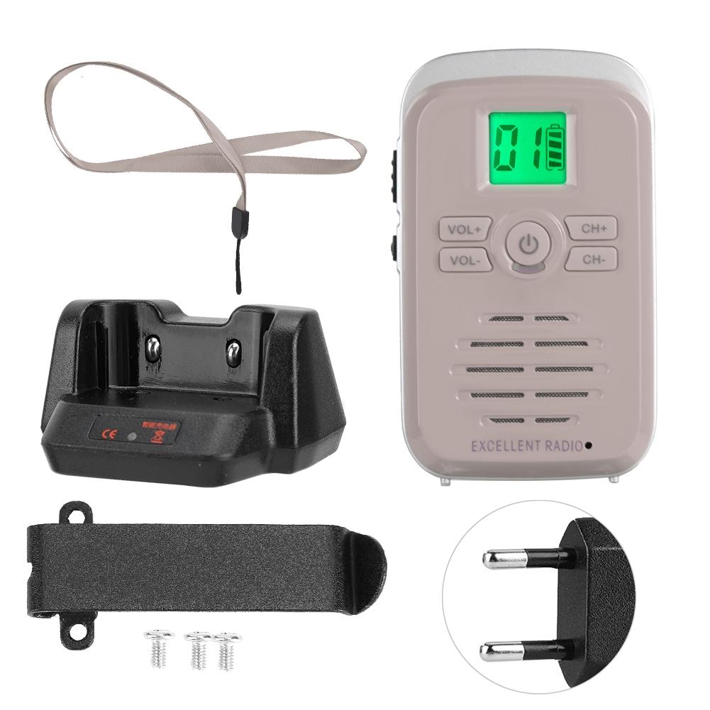 Q3 FM ABS Mini Wireless Walkie Talkie 400-470MHZ Waterproof Ultra Thin 2-Way Radio(Golden ) чорний
Q3 FM ABS Mini Wireless Walkie Talkie 400-470MHZ Waterproof Ultra Thin 2-Way Radio(Golden ) чорний