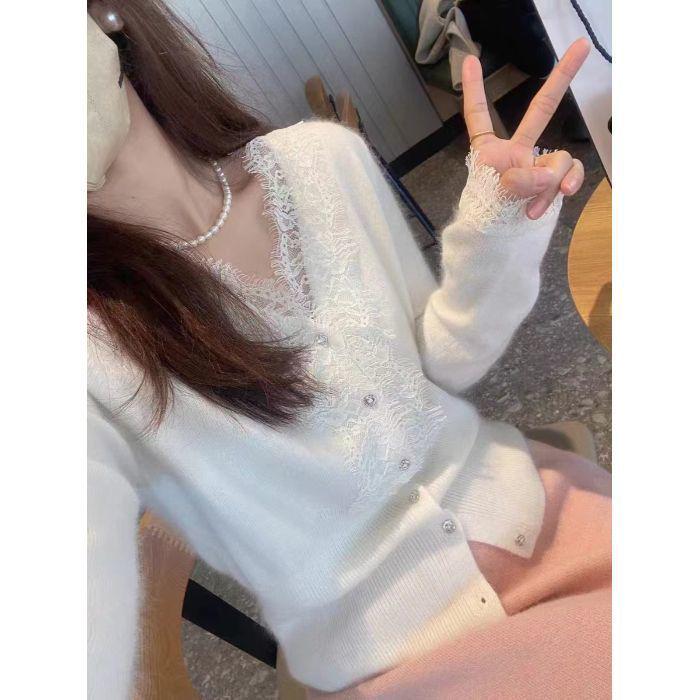 Женский белый кардиган из вязаного французского кружева с V-образным вырезом - Осенне-зимний свитер с длинным рукавом One Size белый
Женский белый кардиган из вязаного французского кружева с V-образным вырезом - Осенне-зимний свитер с длинным рукавом One Size белый