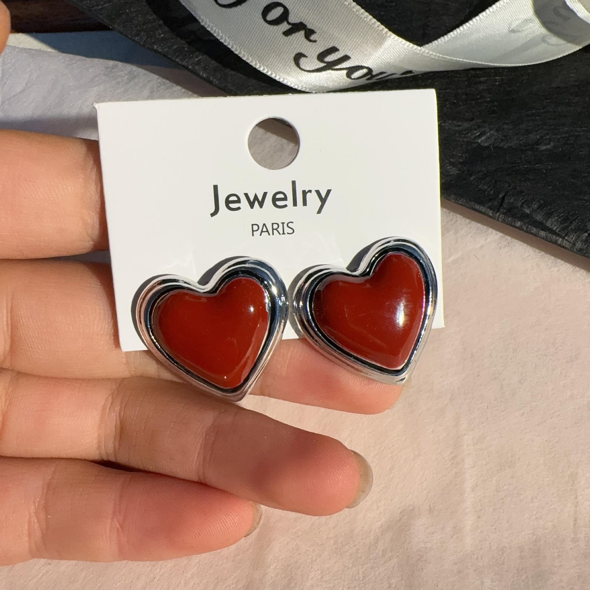 Vintage Red Oversized Love Heart Earrings For Women Gold Color Stainless Steel Christmas Style Birthday Wedding Jewelry Gifts червоний
Vintage Red Oversized Love Heart Earrings For Women Gold Color Stainless Steel Christmas Style Birthday Wedding Jewelry Gifts червоний