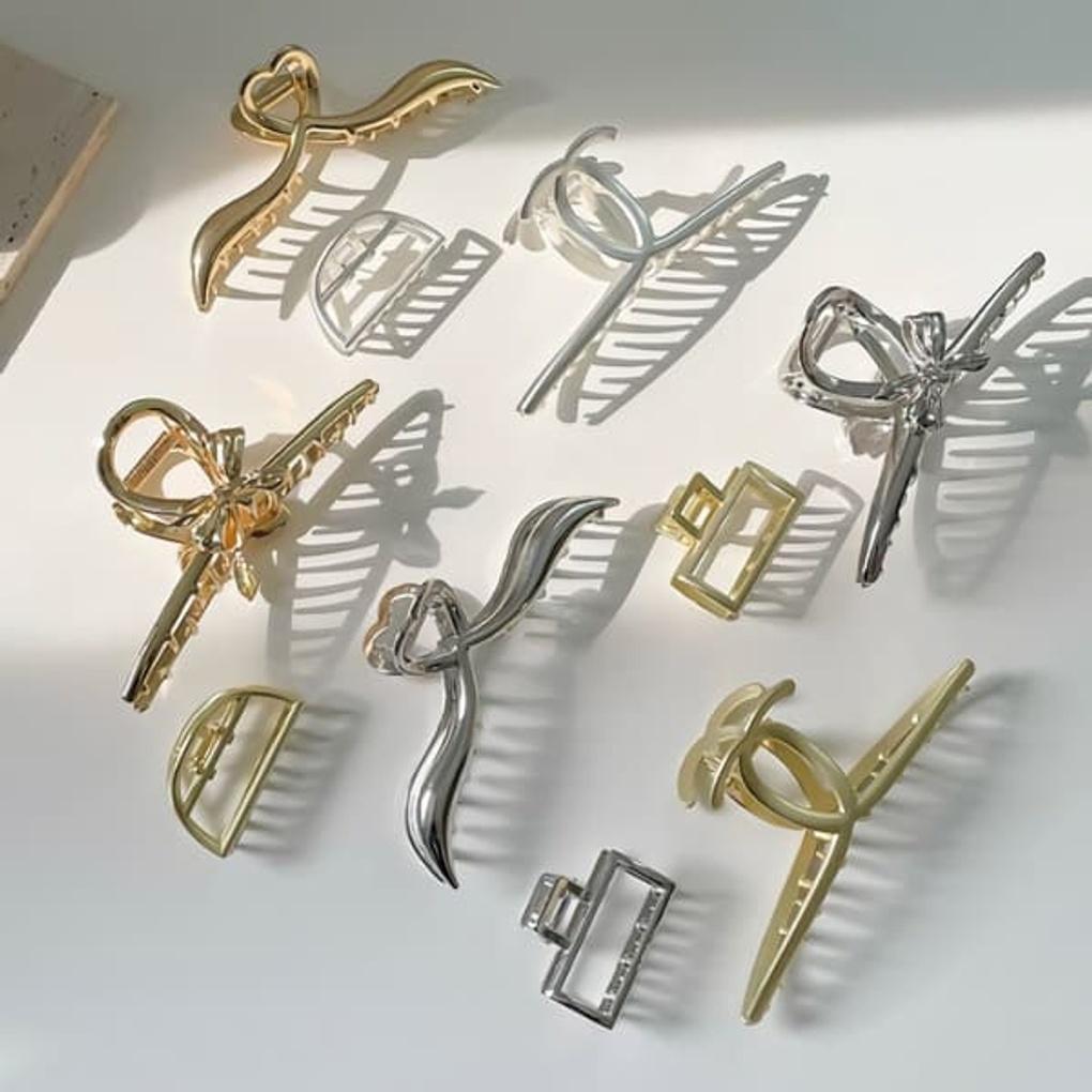 Женские заколки для волос с цветными точками, набор из 5 шт. Silver
Женские заколки для волос с цветными точками, набор из 5 шт. Silver