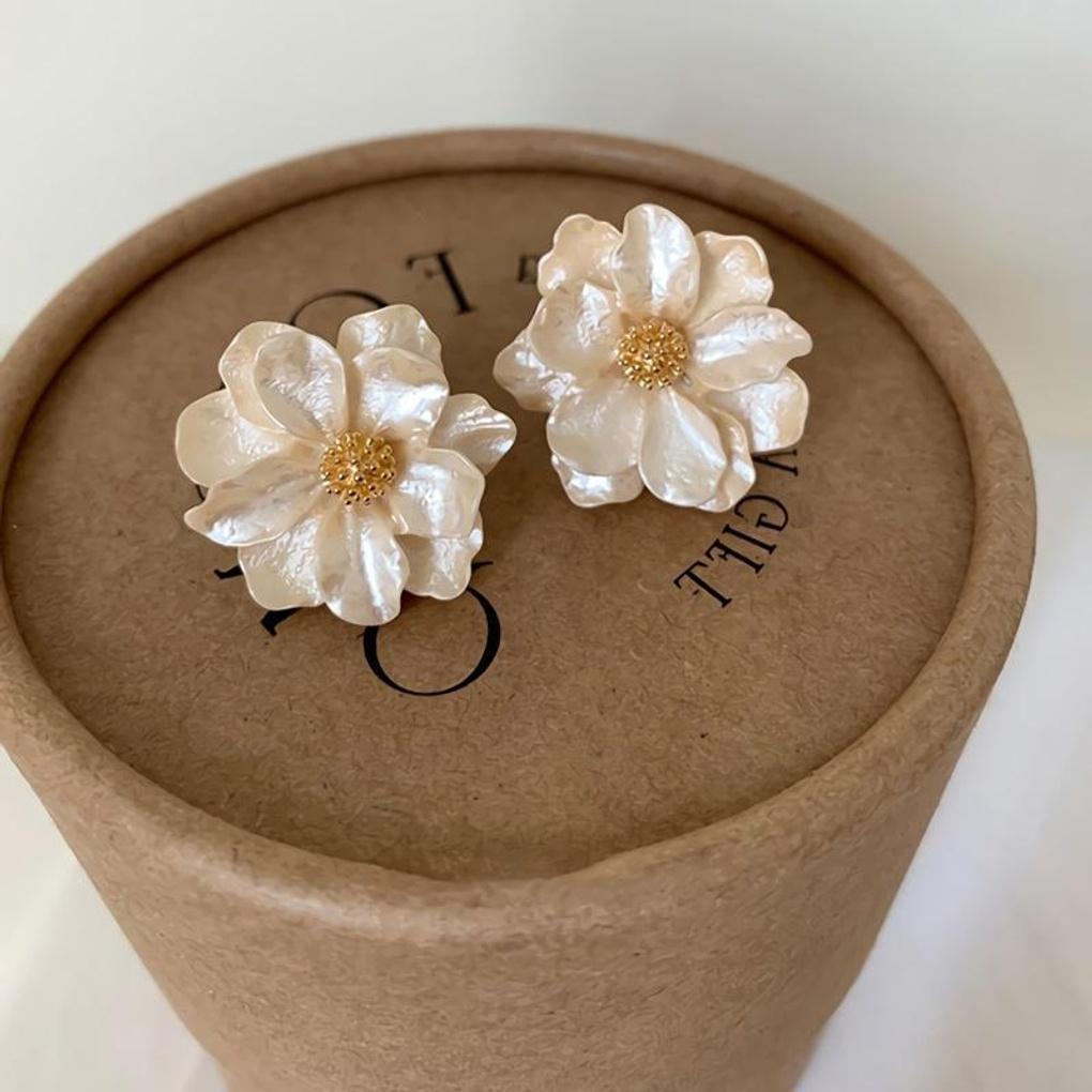 Women s Camellia Flower French Earrings Flower
Women s Camellia Flower French Earrings Flower