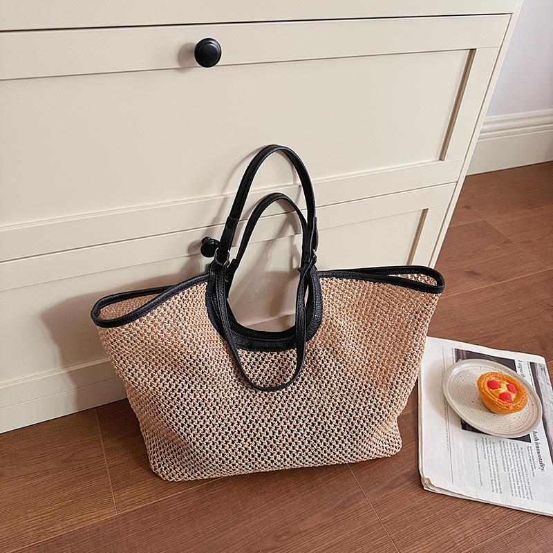 Straw Woven Tote Bag For Women Koreanstyle Large Capacity Beach Shoulder Bag With Pu Leather Trim Casual Commute Soft Handbag чорний
Straw Woven Tote Bag For Women Koreanstyle Large Capacity Beach Shoulder Bag With Pu Leather Trim Casual Commute Soft Handbag чорний