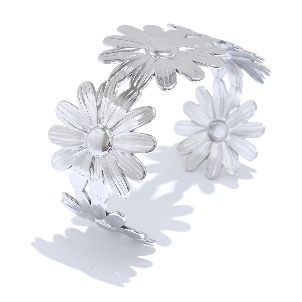 Yhpup Trendy Stainless Steel Metal Sun Flower Wide Cuff Open Big Bracelet Bangle Water Resistant Texture Fashion Jewelry
Yhpup Trendy Stainless Steel Metal Sun Flower Wide Cuff Open Big Bracelet Bangle Water Resistant Texture Fashion Jewelry