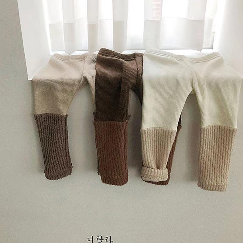 INS Autumn/Winter Velvet Infant Spliced Leggings - Unisex Fashionable Warm Pants Size 66 (Height 52-60CM)
INS Autumn/Winter Velvet Infant Spliced Leggings - Unisex Fashionable Warm Pants Size 66 (Height 52-60CM)