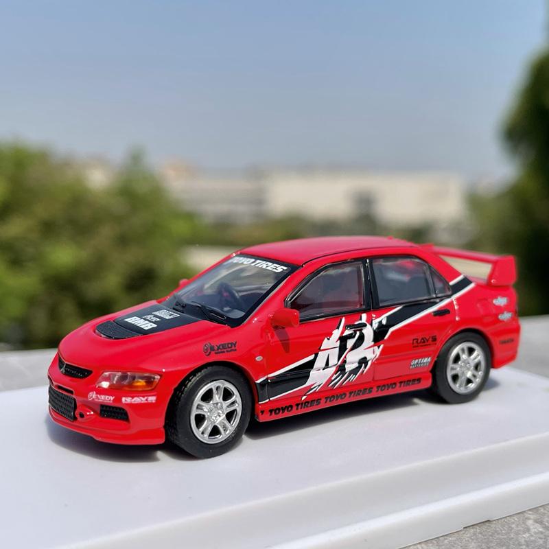 1:64 Mitsubishis Lancer Evolution EVO IX 9 Alloy Sports Car Model Diecasts Metal Racing Vehicles Car Model Simulation Kids Gifts
1:64 Mitsubishis Lancer Evolution EVO IX 9 Alloy Sports Car Model Diecasts Metal Racing Vehicles Car Model Simulation Kids Gifts