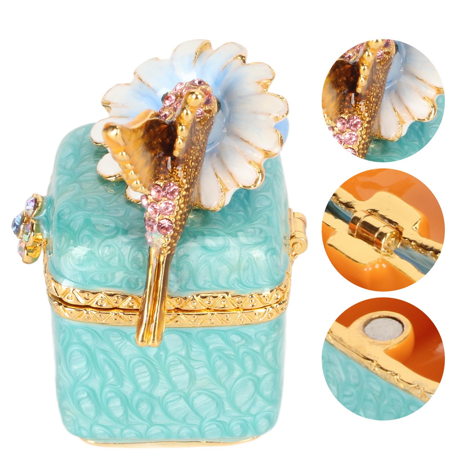 Bird Figurine Jewelry Box Hand Painted Decorative Metal Hinged Jewelry Holder for Rings Earrings Necklaces
Bird Figurine Jewelry Box Hand Painted Decorative Metal Hinged Jewelry Holder for Rings Earrings Necklaces