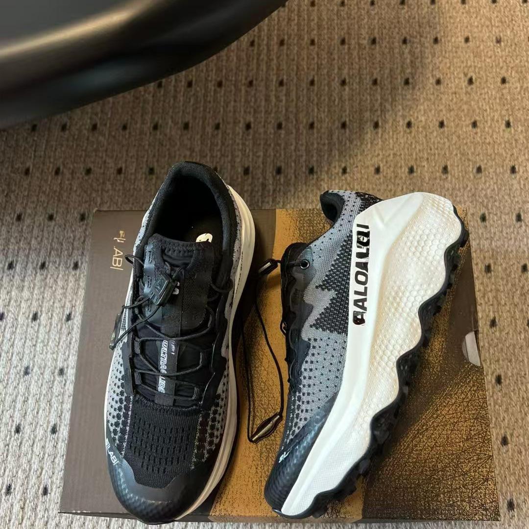Couples Unisex Sports Shoes Are Lightweight Comfortable Fashionable and Casual Running Shoes That Are Durable High In Height and Breathable 44 male
Couples Unisex Sports Shoes Are Lightweight Comfortable Fashionable and Casual Running Shoes That Are Durable High In Height and Breathable 44 male