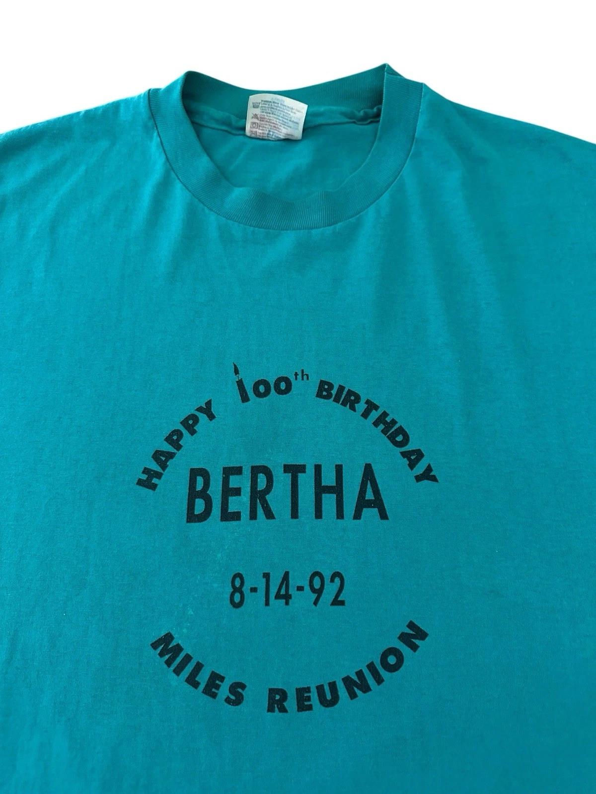 Vintage 100th Birthday T Shirt Men’s XL Bertha 90’s Reunion USA Distressed S
Vintage 100th Birthday T Shirt Men’s XL Bertha 90’s Reunion USA Distressed S