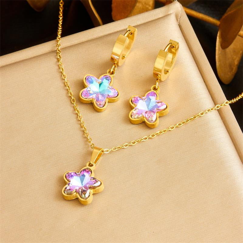 Gold Plated Star Crystal Jewelry Set Necklace and Hoop Earrings with Colorful Stones золотой
Gold Plated Star Crystal Jewelry Set Necklace and Hoop Earrings with Colorful Stones золотой
