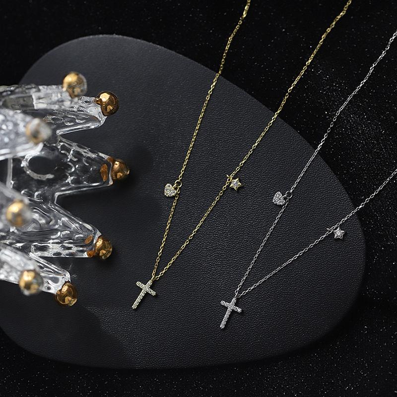 Full Diamond Cross Necklace Female Ins Temperament Light Luxury Star Moon Guardian Collarbone Chain Necklace
Full Diamond Cross Necklace Female Ins Temperament Light Luxury Star Moon Guardian Collarbone Chain Necklace
