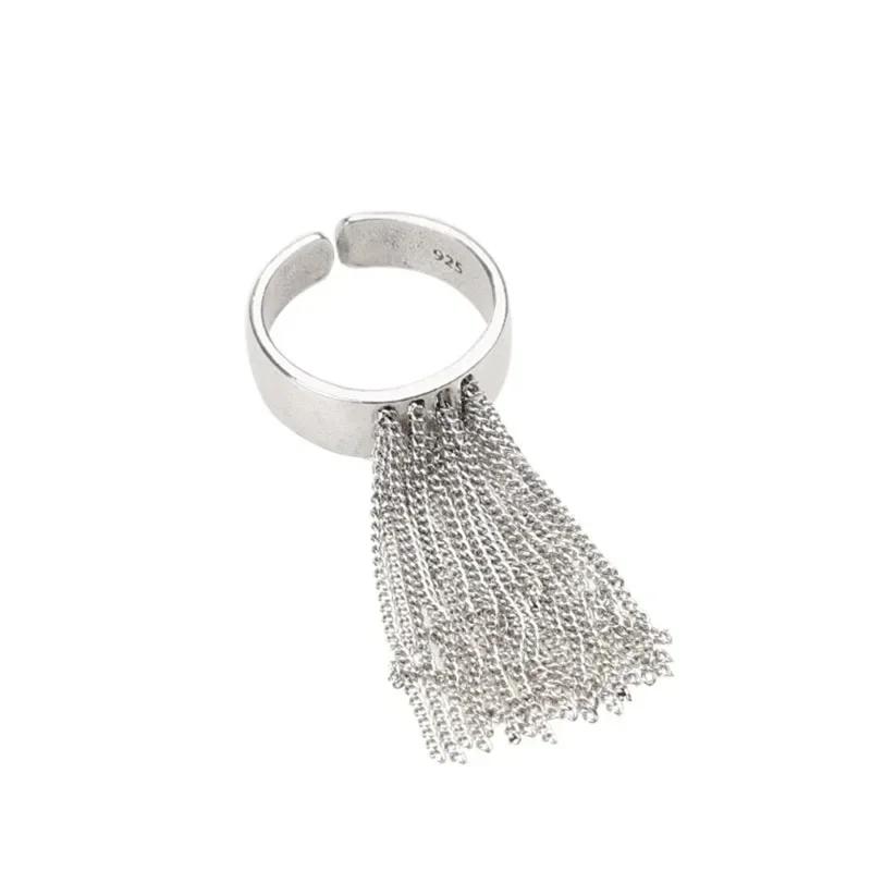 Vintage Stainless Steel Tassel Chain Ring for Women Trendy Elegant Charm Creative Unique Design Personality Ring Party Jewelry серебряный
Vintage Stainless Steel Tassel Chain Ring for Women Trendy Elegant Charm Creative Unique Design Personality Ring Party Jewelry серебряный