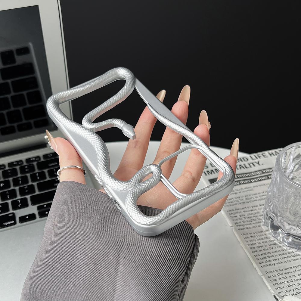 Крутой 3D чехол-змея с полыми элементами для рассеивания тепла для iPhone 17 16 15 14 13 12 11 Pro Max, белый, ударопрочный, из мягкого силикона iPhone Air
Крутой 3D чехол-змея с полыми элементами для рассеивания тепла для iPhone 17 16 15 14 13 12 11 Pro Max, белый, ударопрочный, из мягкого силикона iPhone Air