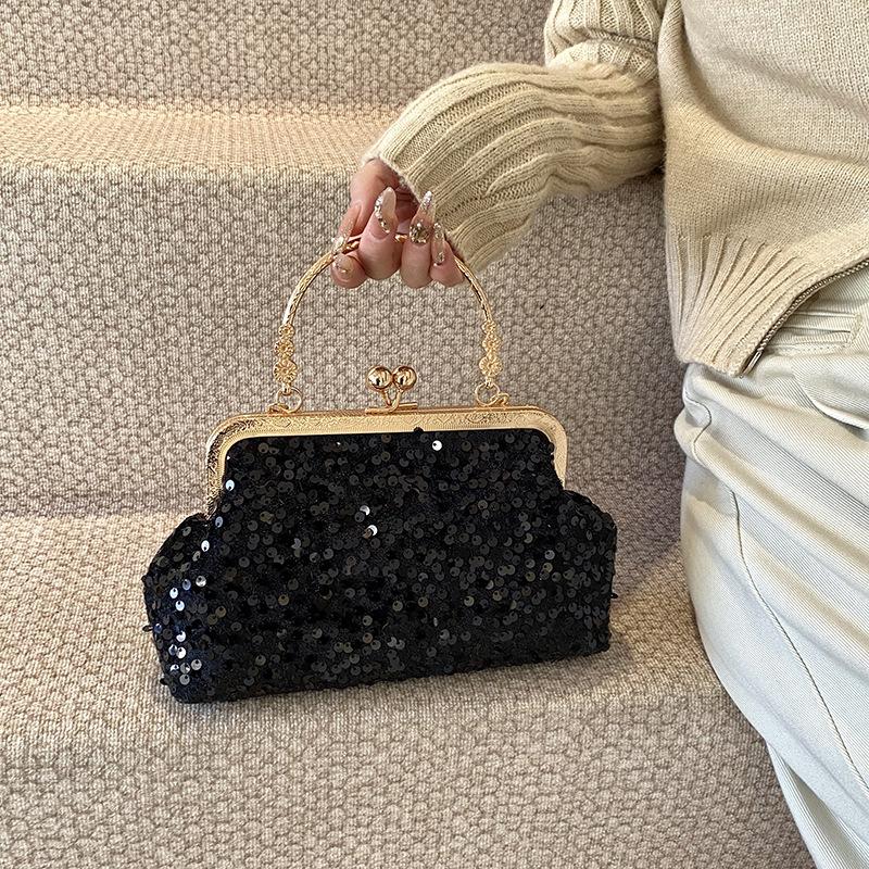 Beautiful fashion women s shoulder chain bag women s 2025 new messenger bag різнокольоровий
Beautiful fashion women s shoulder chain bag women s 2025 new messenger bag різнокольоровий
