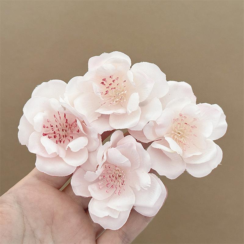 Cross Border Wholesale Pure Desire Sweet Simulation Cherry Blossom Hair Clip Cool Temperament Versatile Side Flower Headpiece Accessory Batch
Cross Border Wholesale Pure Desire Sweet Simulation Cherry Blossom Hair Clip Cool Temperament Versatile Side Flower Headpiece Accessory Batch