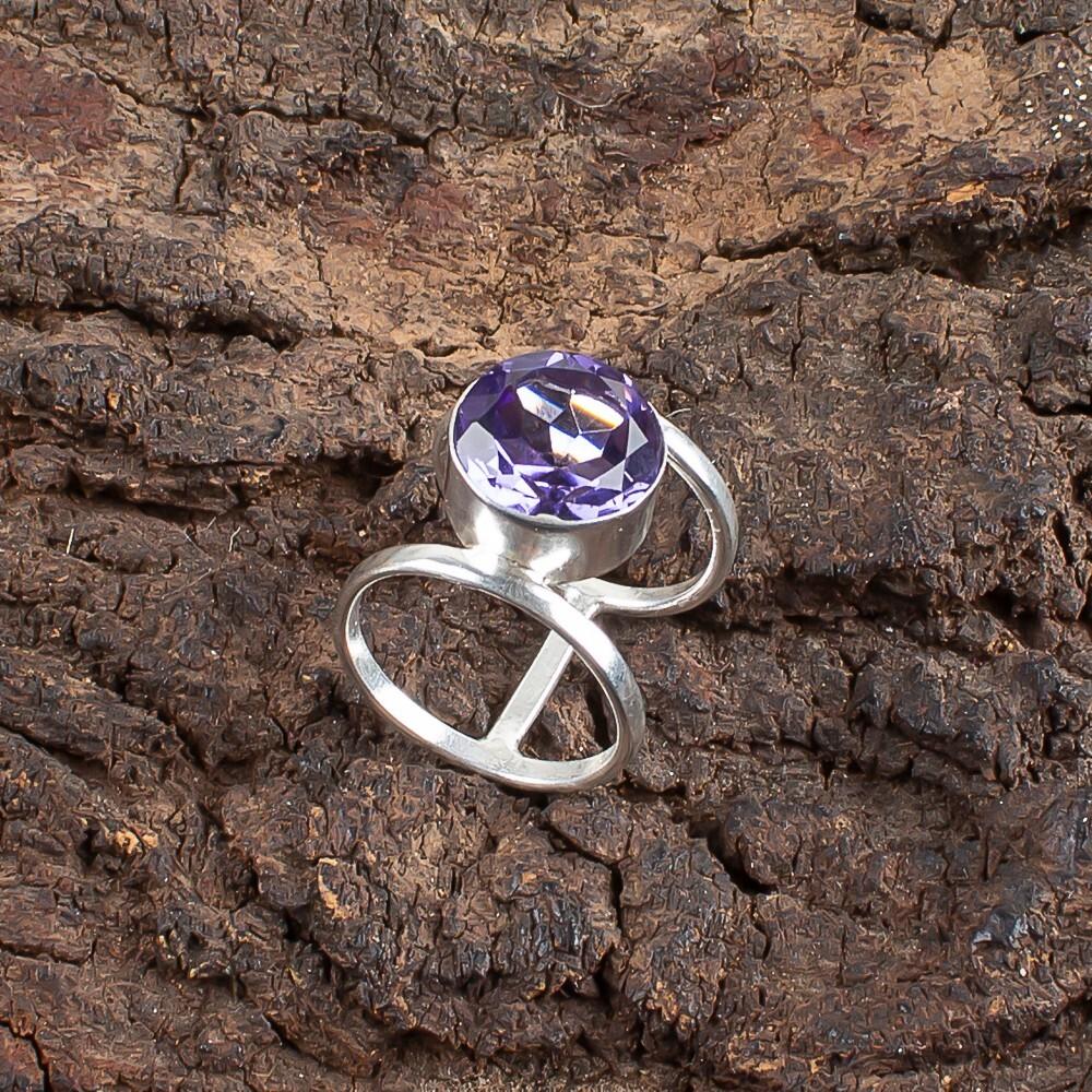 Натуральный иолит драгоценный камень 925 стерлинговое серебро ювелирные изделия ручной работы кольцо-заявление RR-13-2 11.75
Натуральный иолит драгоценный камень 925 стерлинговое серебро ювелирные изделия ручной работы кольцо-заявление RR-13-2 11.75