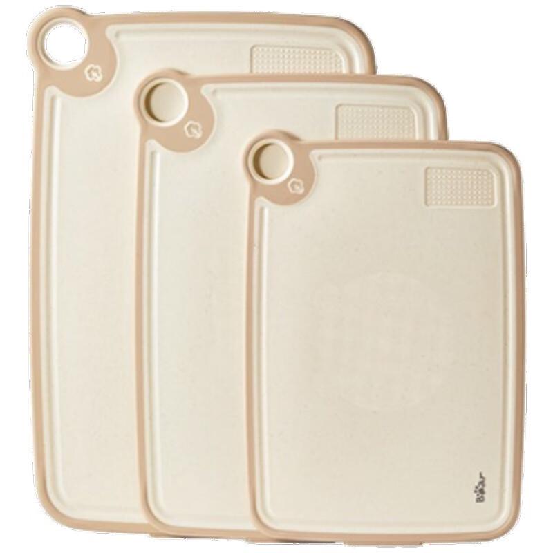Little Bear Antibacterial Plastic Cutting Board
Little Bear Antibacterial Plastic Cutting Board