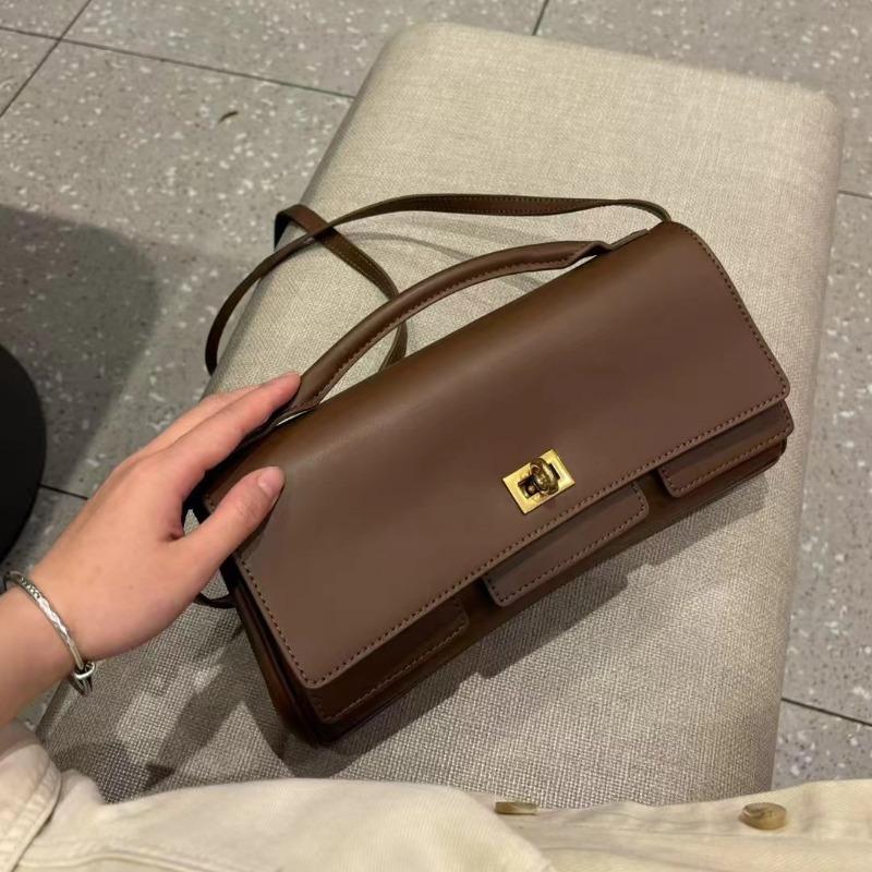 High quality new long clutch bag first layer cowhide lock handbag single shoulder oblique span bag tide 26*5.5*13cm blank
High quality new long clutch bag first layer cowhide lock handbag single shoulder oblique span bag tide 26*5.5*13cm blank