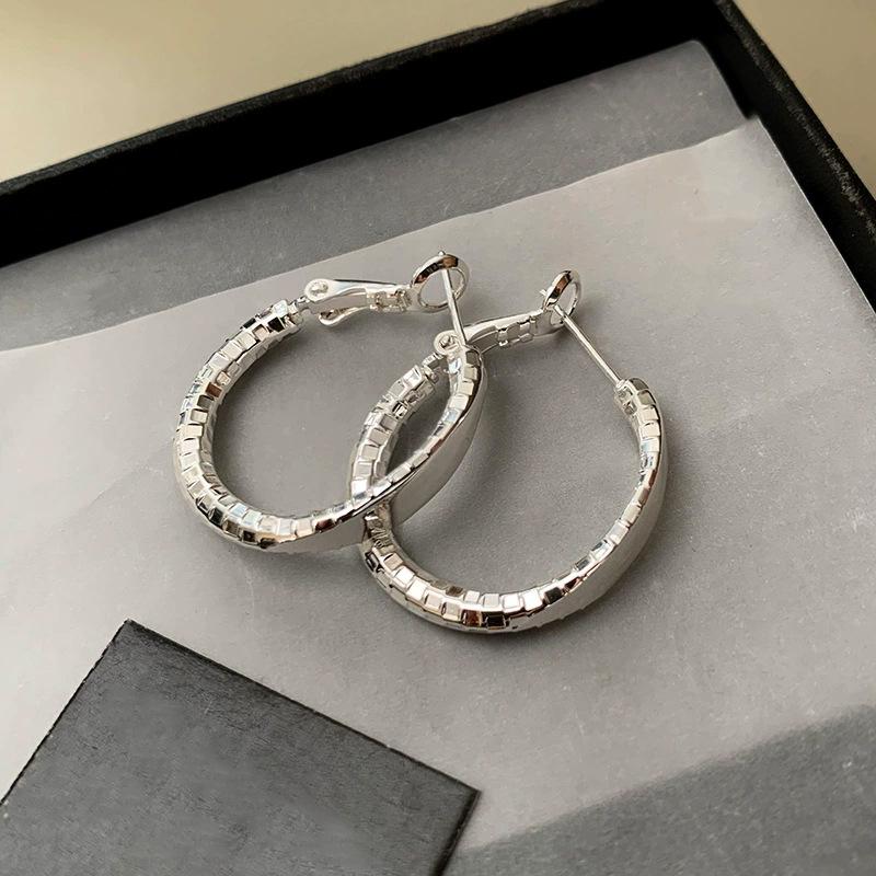 Sterling Silver Needle Earrings Broken Silver Plain Ring Earrings Women s Ear Buckles New Popular Square Round Face Earrings Premium
Sterling Silver Needle Earrings Broken Silver Plain Ring Earrings Women s Ear Buckles New Popular Square Round Face Earrings Premium