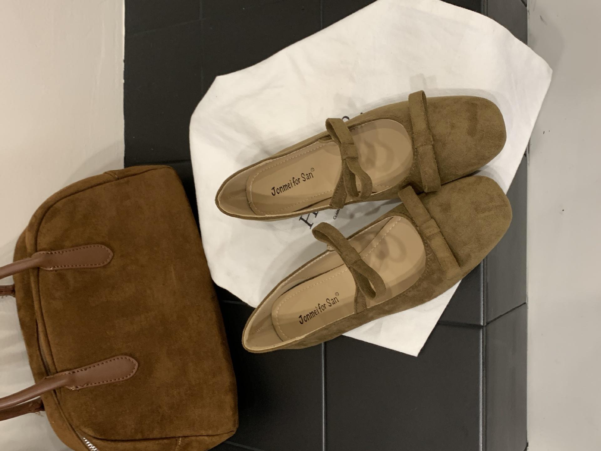 Версия из овчины~ 2025 новая мода универсальный темперамент легкие однотонные туфли французский ретро бант туфли Мэри Джейн женские 39
Версия из овчины~ 2025 новая мода универсальный темперамент легкие однотонные туфли французский ретро бант туфли Мэри Джейн женские 39