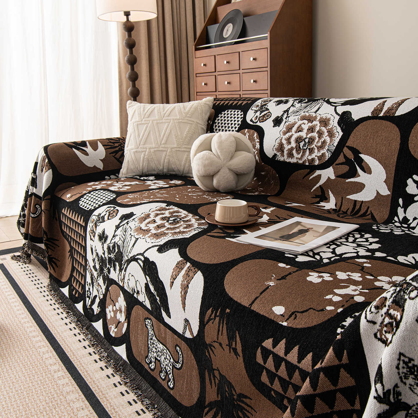BEPAN 1PC Sofa Towel New High-end Sofa Cover Sofa Blanket and Comfortable Fabrics in All Seasons Double-sided Usable 180X130CM
BEPAN 1PC Sofa Towel New High-end Sofa Cover Sofa Blanket and Comfortable Fabrics in All Seasons Double-sided Usable 180X130CM