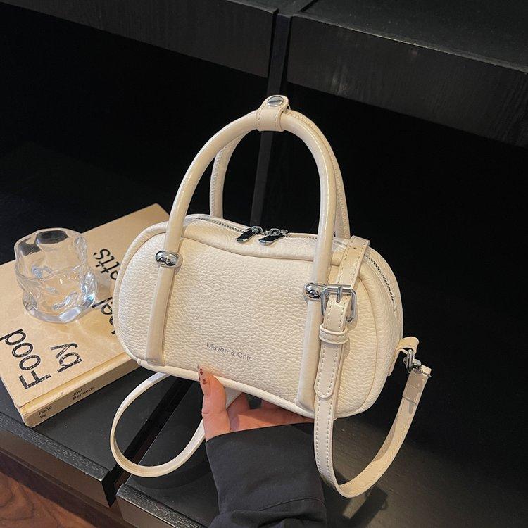 Commute Women’s Handbag 2026 New Shoulder bag for women Fashi Handbag For Women Trend Crossbody bag for women
Commute Women’s Handbag 2026 New Shoulder bag for women Fashi Handbag For Women Trend Crossbody bag for women