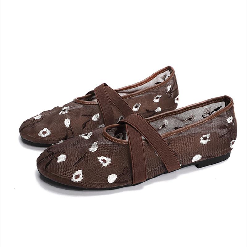 Модные женские балетки в стиле Инс, с вышивкой цветами, из сетки, удобные, с мягкой подошвой, Мэри Джейн, балерины, лоферы, обувь для девочек 35
Модные женские балетки в стиле Инс, с вышивкой цветами, из сетки, удобные, с мягкой подошвой, Мэри Джейн, балерины, лоферы, обувь для девочек 35